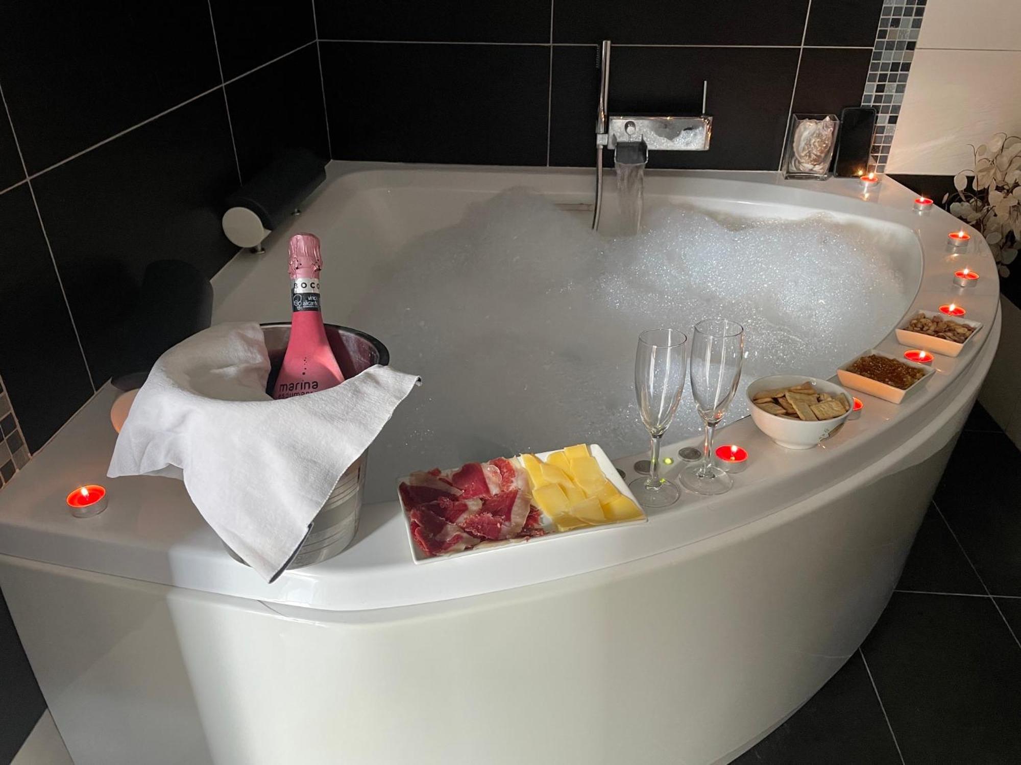 Casa Con Jacuzzi Y Piscina Con Vistas Al Castillo Corbera de Alcira Exteriér fotografie