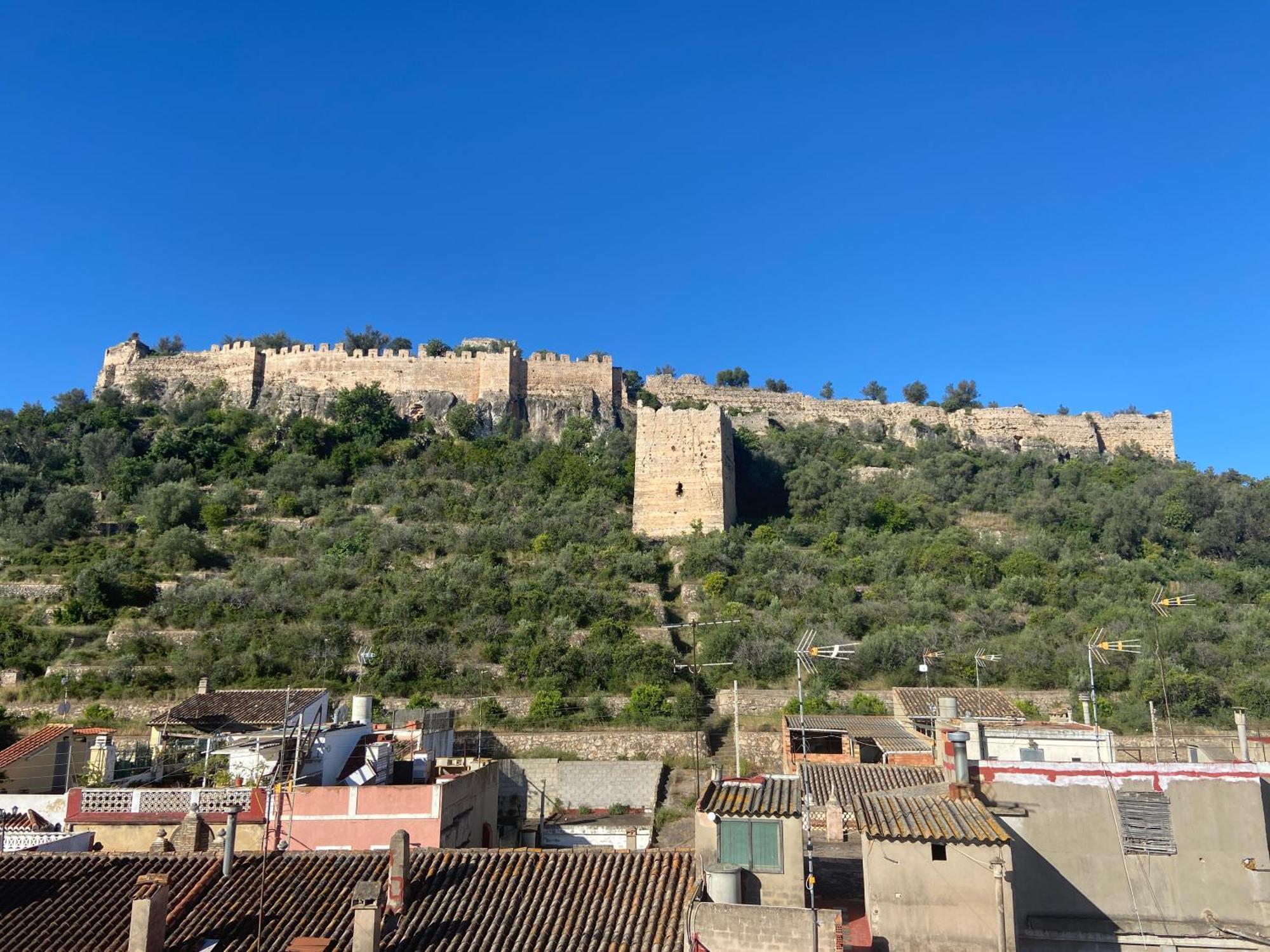 Casa Con Jacuzzi Y Piscina Con Vistas Al Castillo Corbera de Alcira Exteriér fotografie